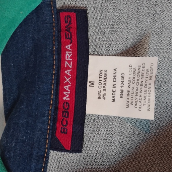 BCBG MaxAzria Jeans Women's Size MEDIUM Denim Jacket - Picture 2 of 6